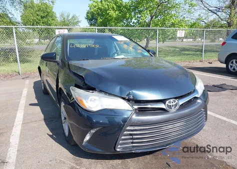 2016 Toyota Camry Le z USA, uszkodzony, nr VIN 4T4BF1FK9GR520806